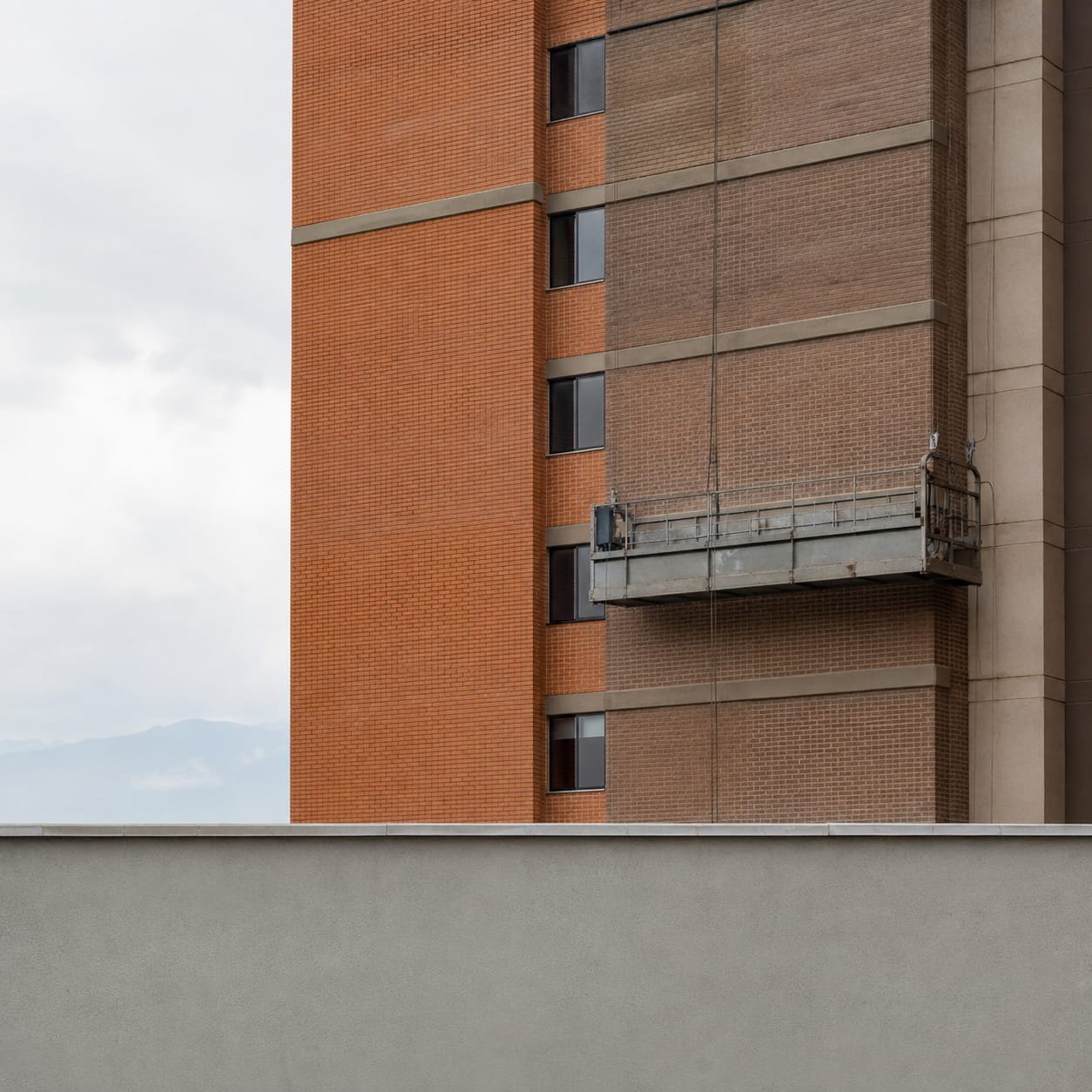 Intervención de fachadas en copropiedad de Medellín